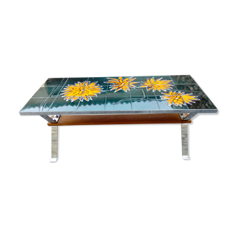 Vintage coffee table