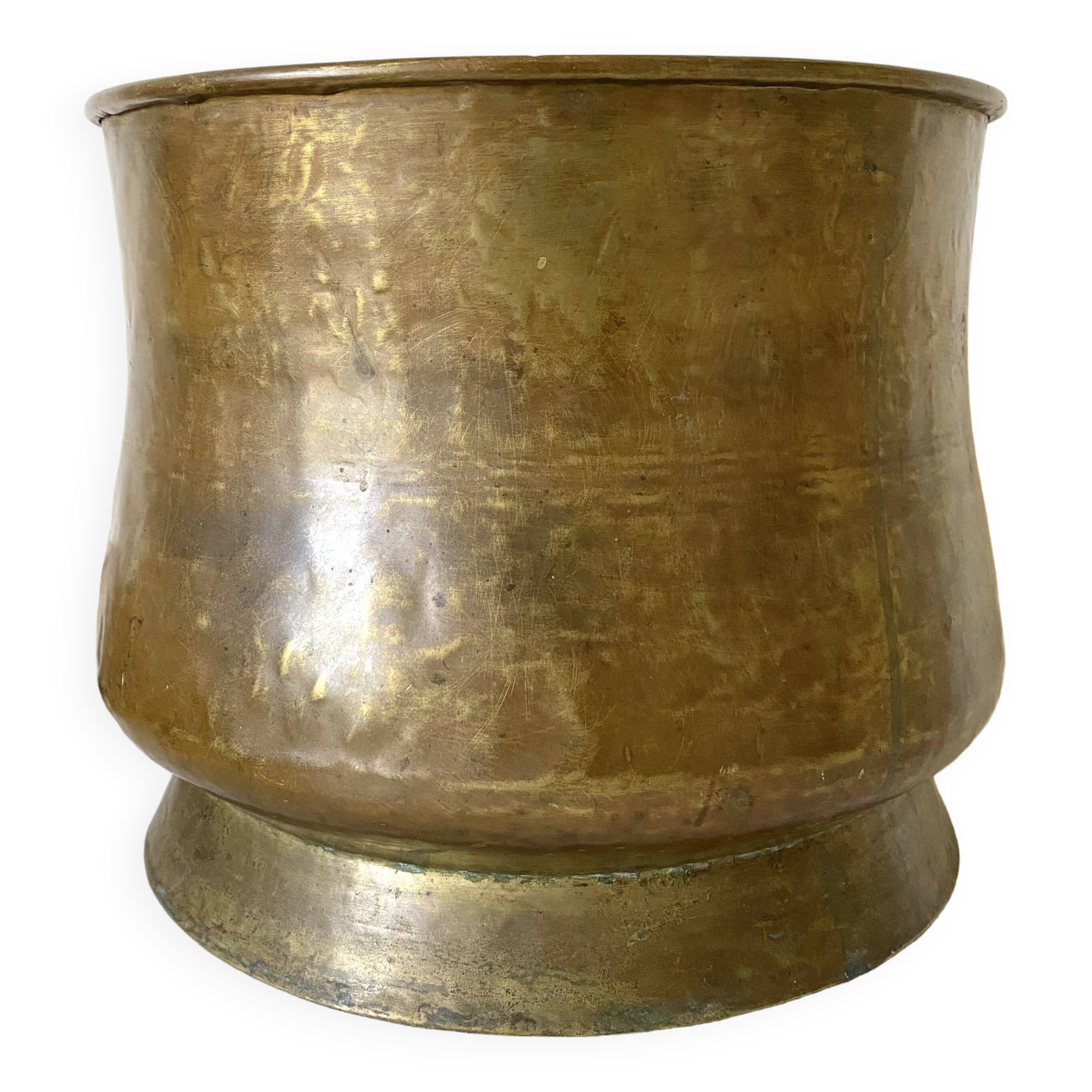 Hammered copper pot cover, diameter 28 cm