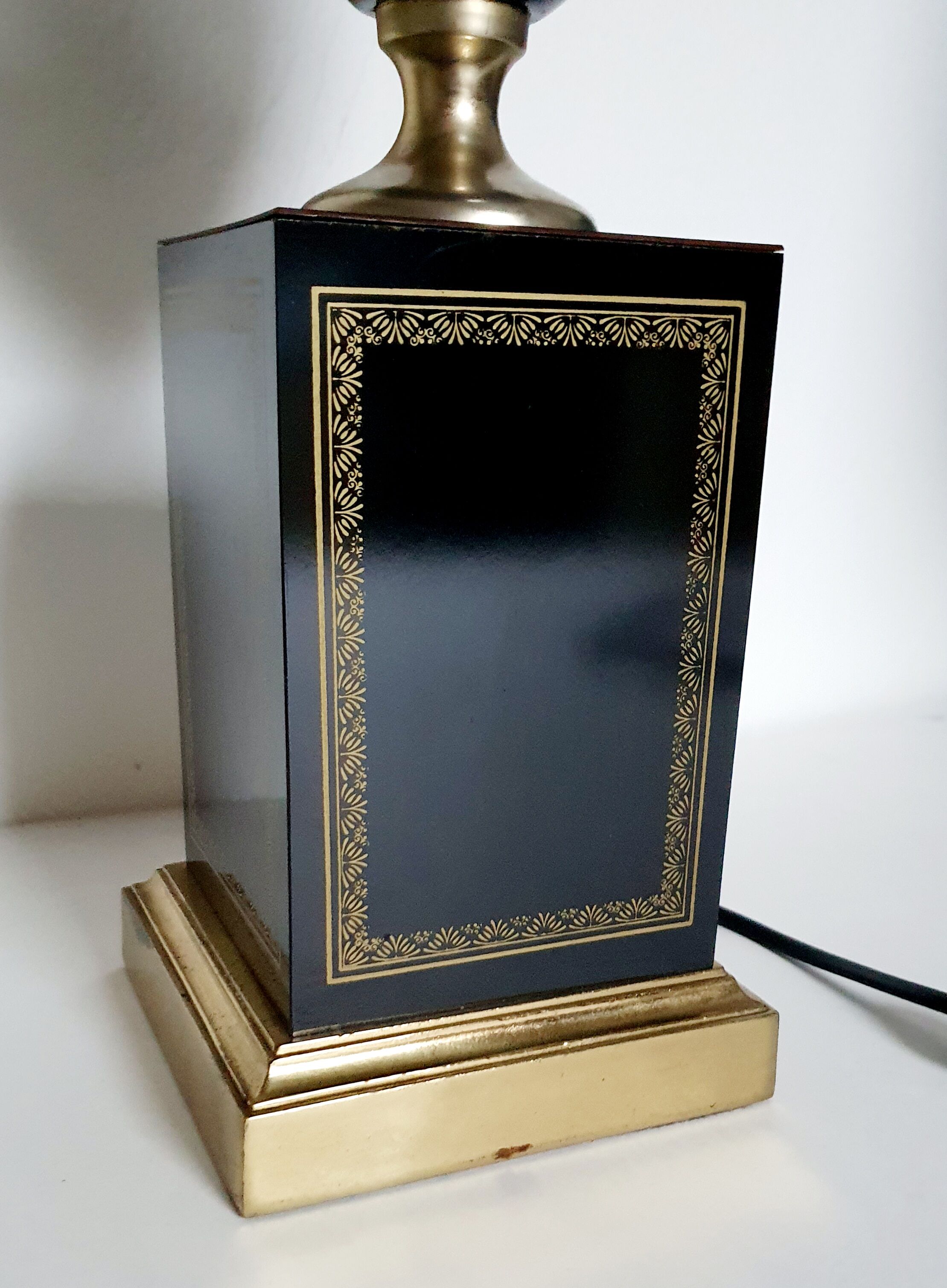 Table lamp stand