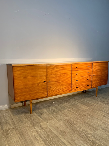 Enfilade 1960