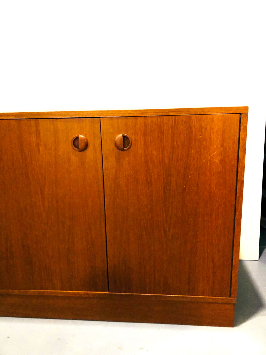 Meuble bas teck vintage scandinave - circa 1960