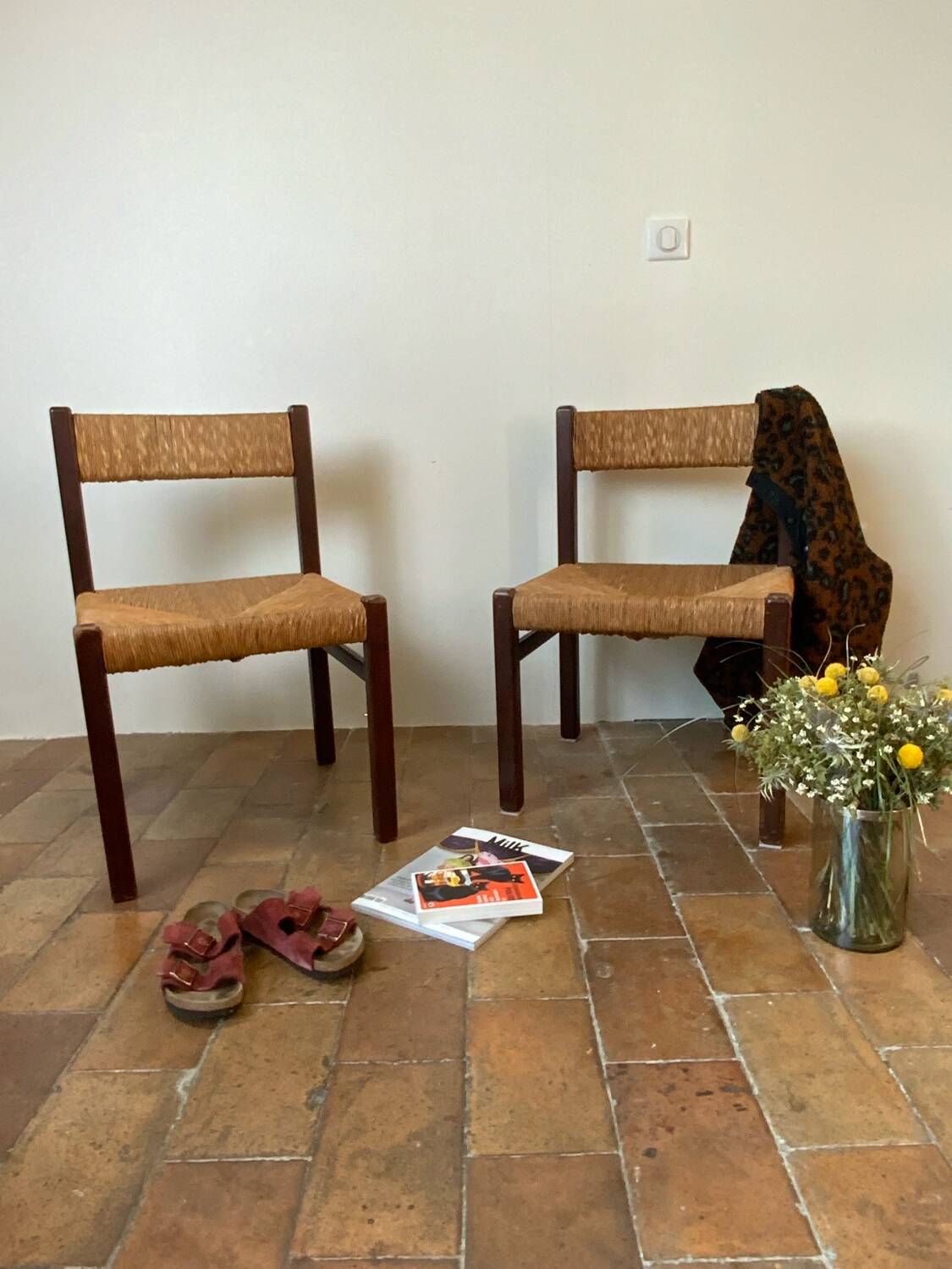 Pair of Mid-Century wicker chairs