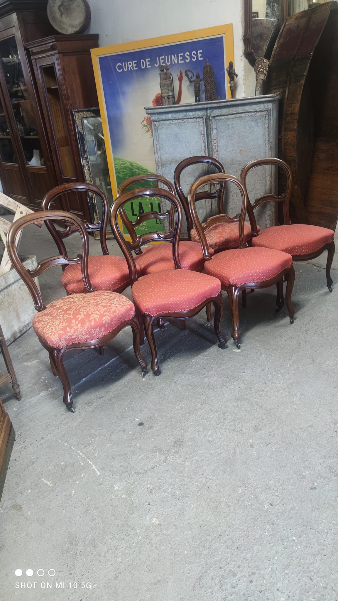 Set of 7 solid walnut chairs circa 1870