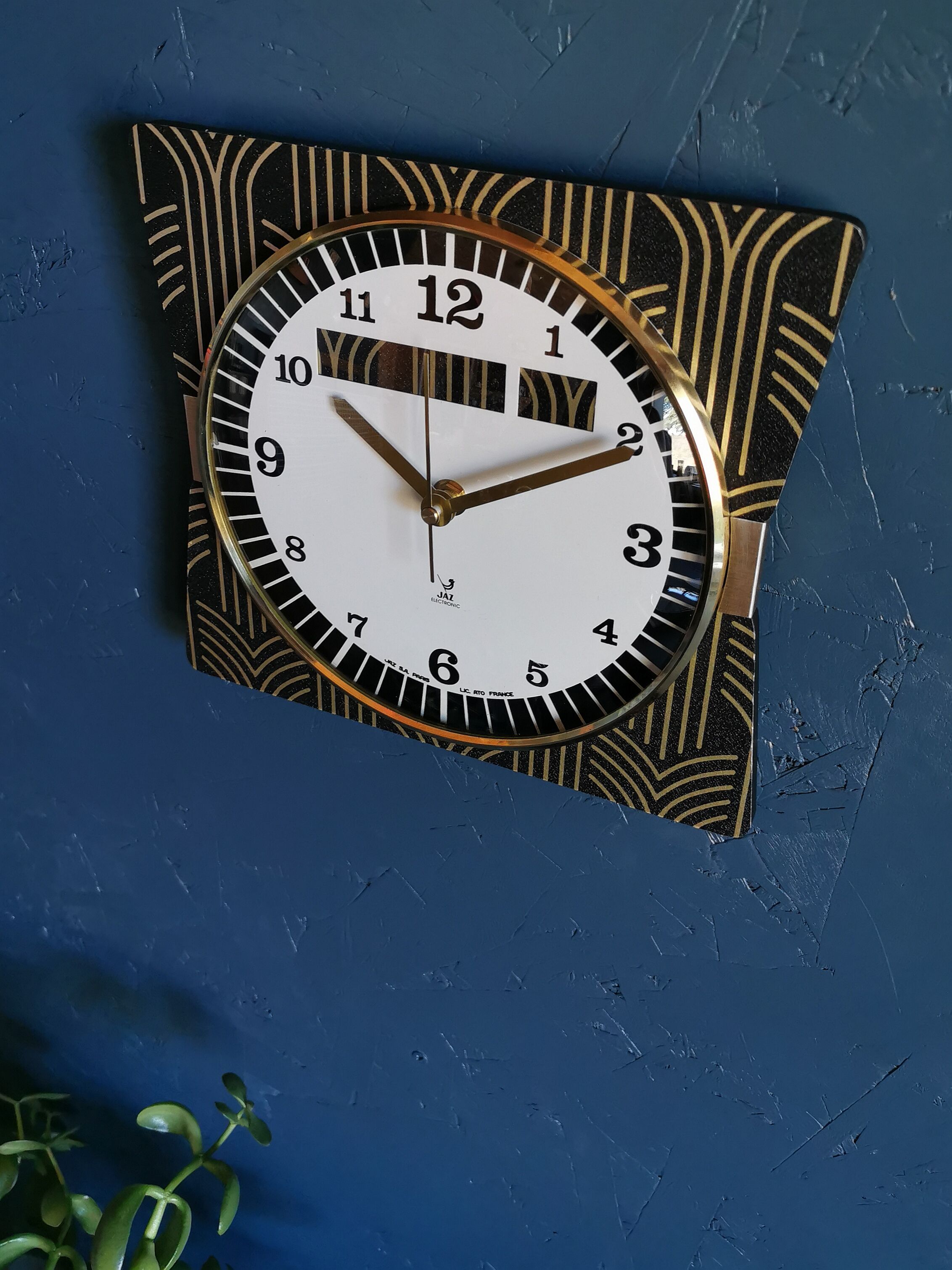 Vintage clock silent rectangular wall clock "jaz black gold"