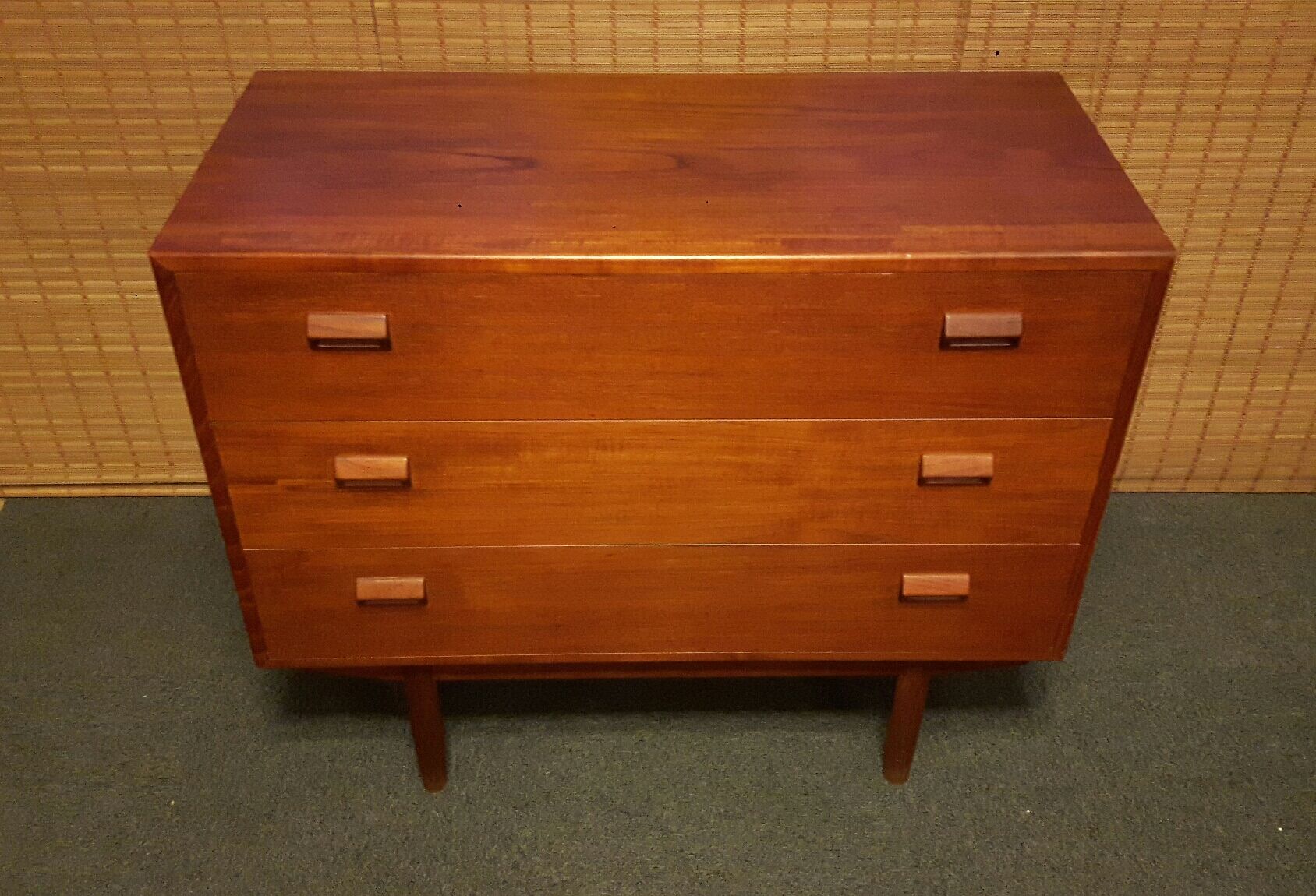 Convenient Danish Secretary