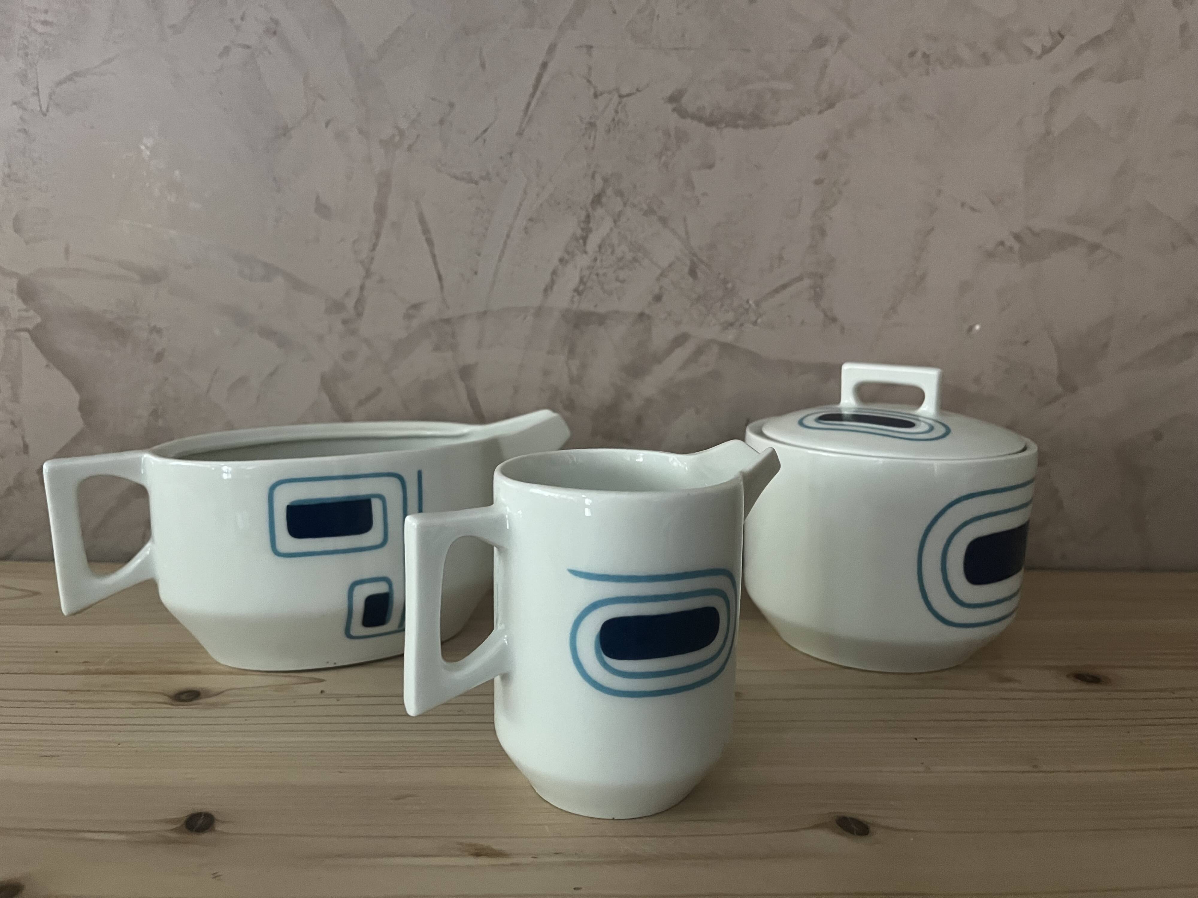 Ensemble 3 pièces porcelaines M Robert