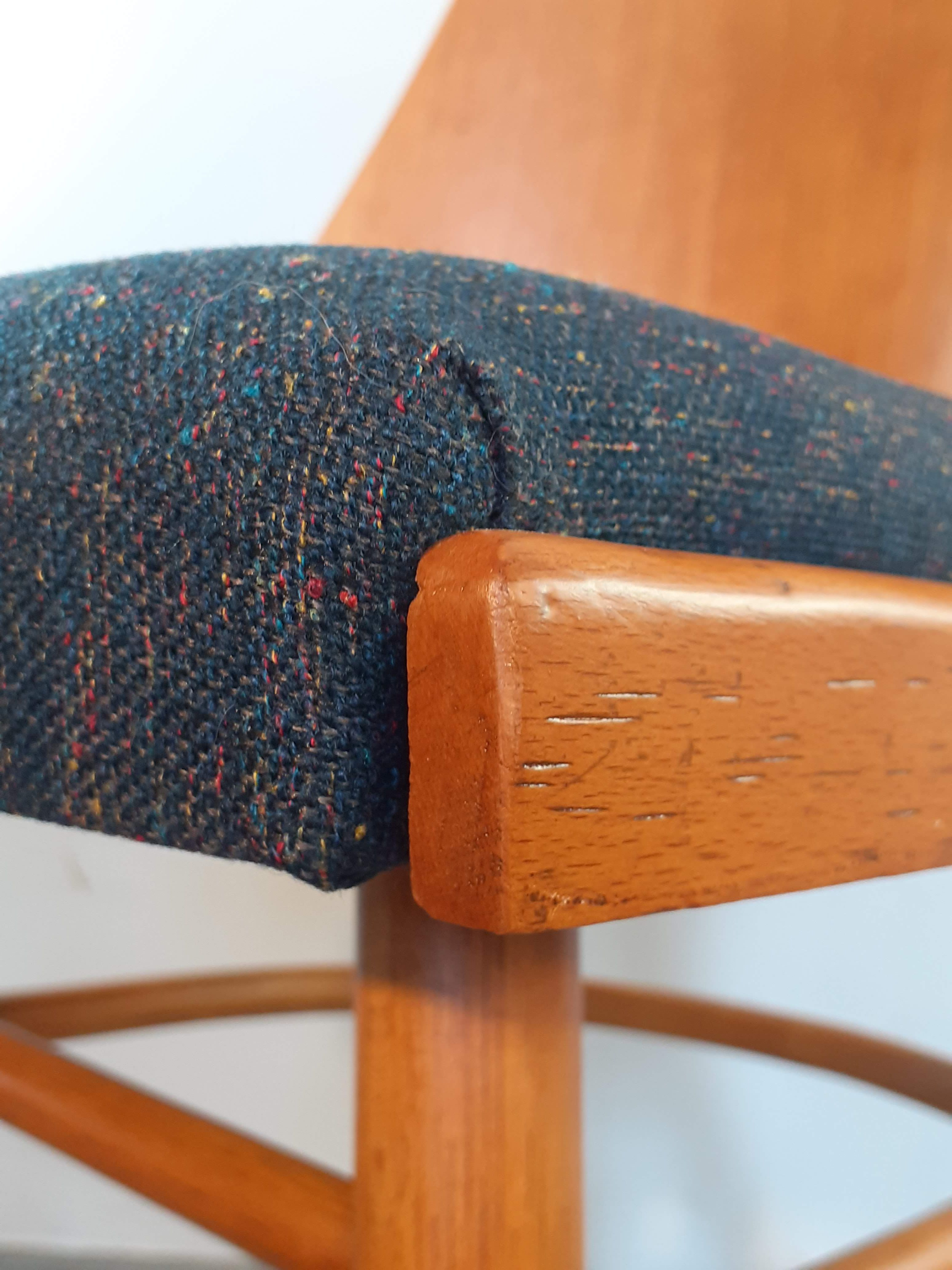 Set of 6 renovated chairs, design Oswald Haerdtl by Ton, Czech, 1960s