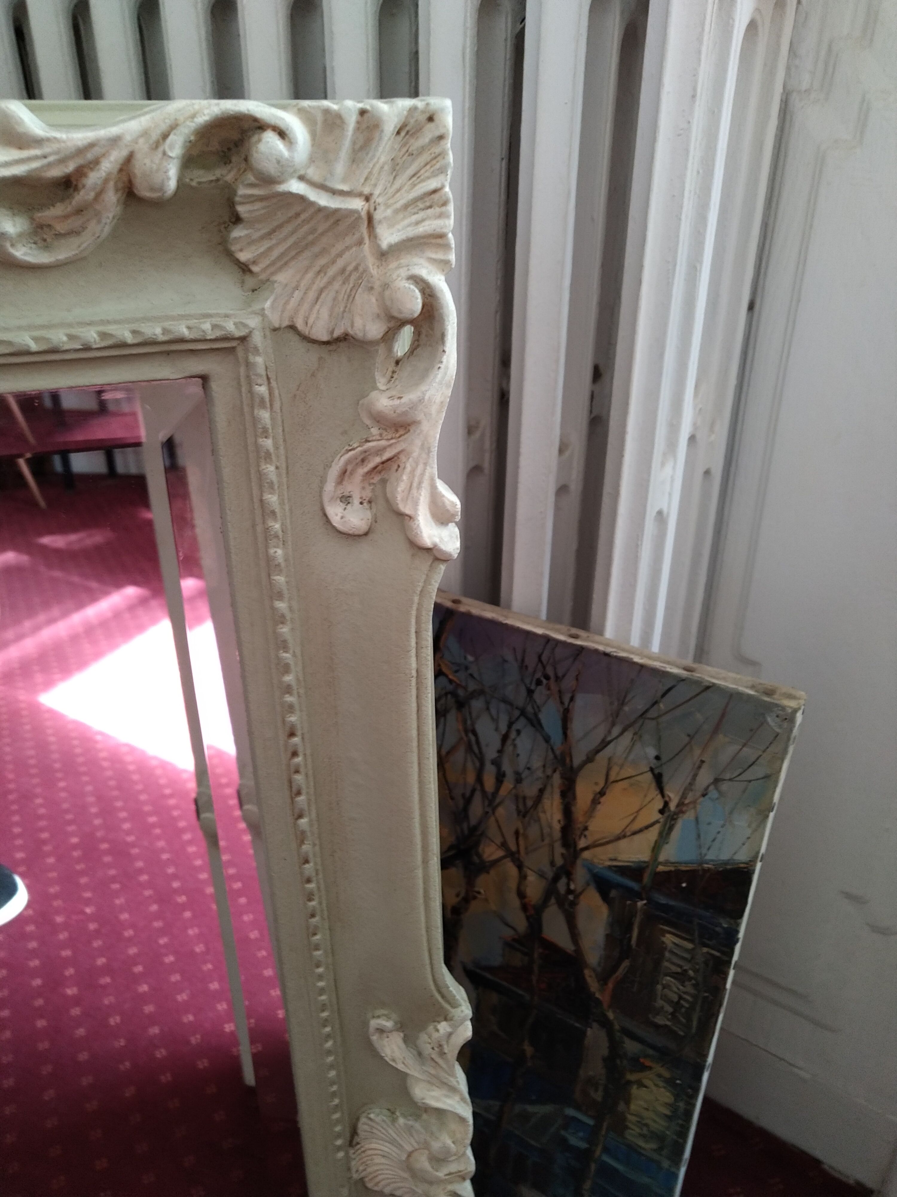 Bevelled baroque mirror 61x84cm