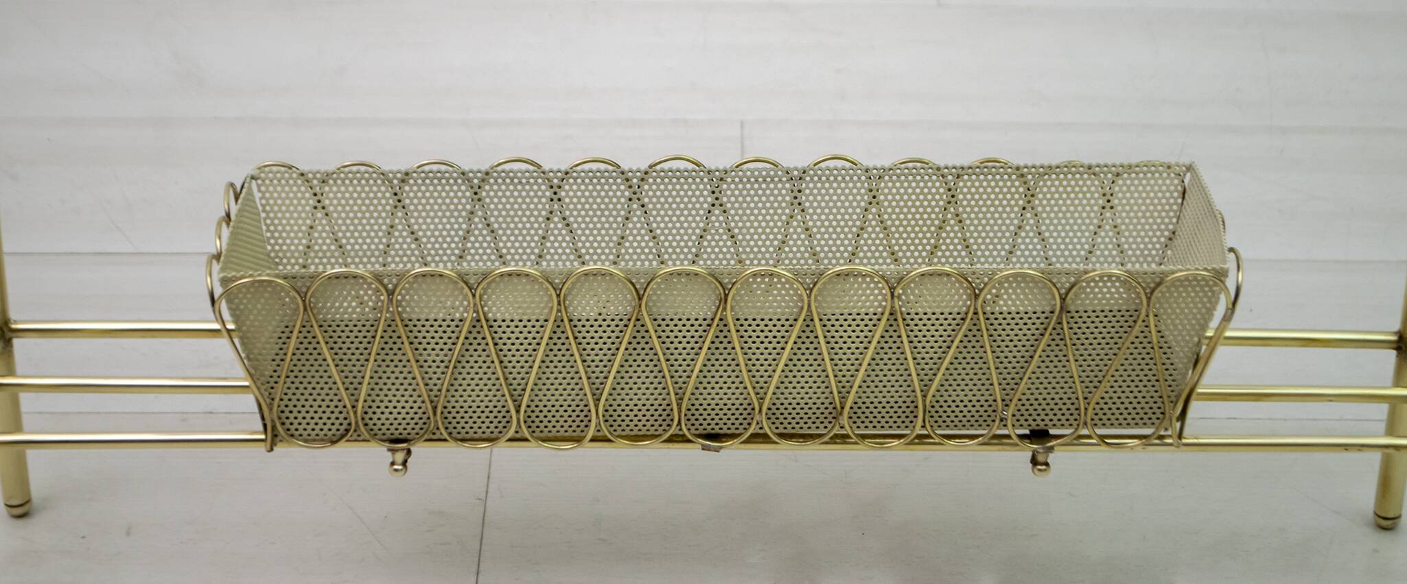 Attributed Gio Ponti Mid-Century Italian Spiral Brass Planter 1940