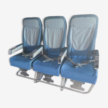 Rangée de 3 fauteuils d'avion de la compagnie aérienne allemande Condor