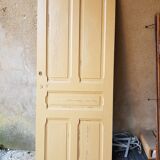 Porte ancienne en bois