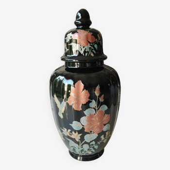Vase avec couvercle. potiche asiatique décorative à ondulations. motifs floraux/oiseau exotique. décor exclusiv, made in italy. haut 30 cm