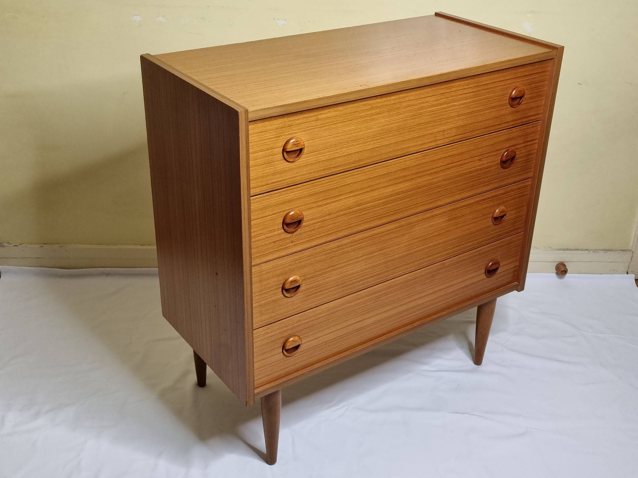 Vintage Scandinavian chest of drawers in teak and teak veneer, 1960s