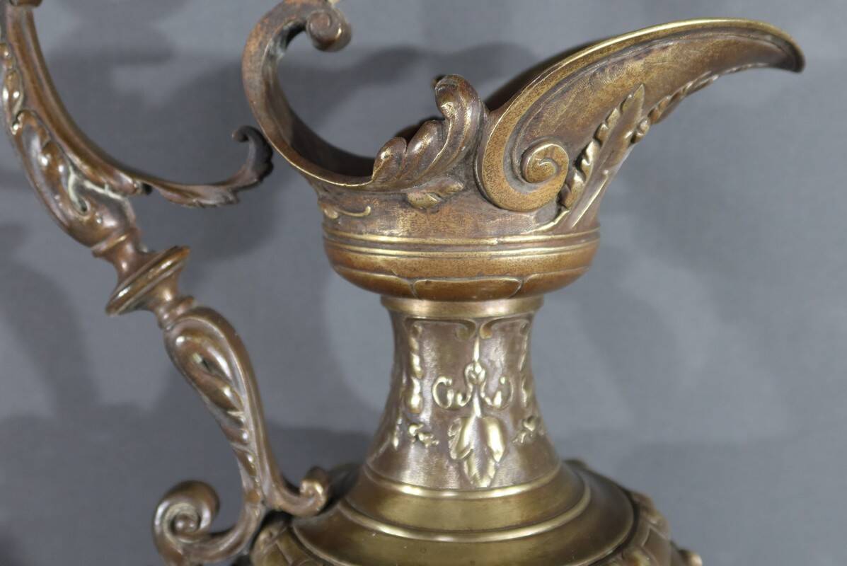 Pair of bronze ewers, art nouveau – 1910