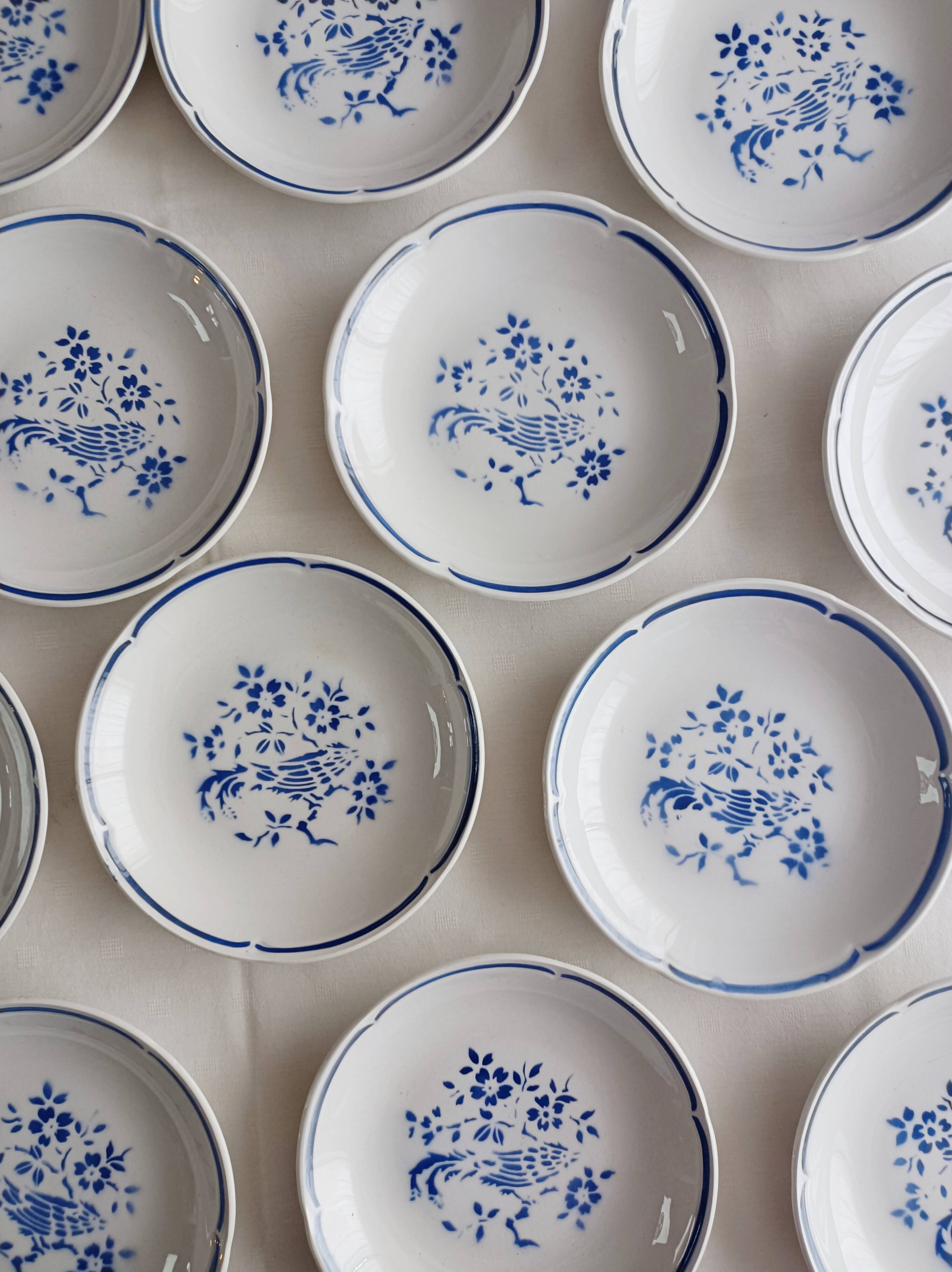 Set of 12 Moulin des Loups soup plates, Alain