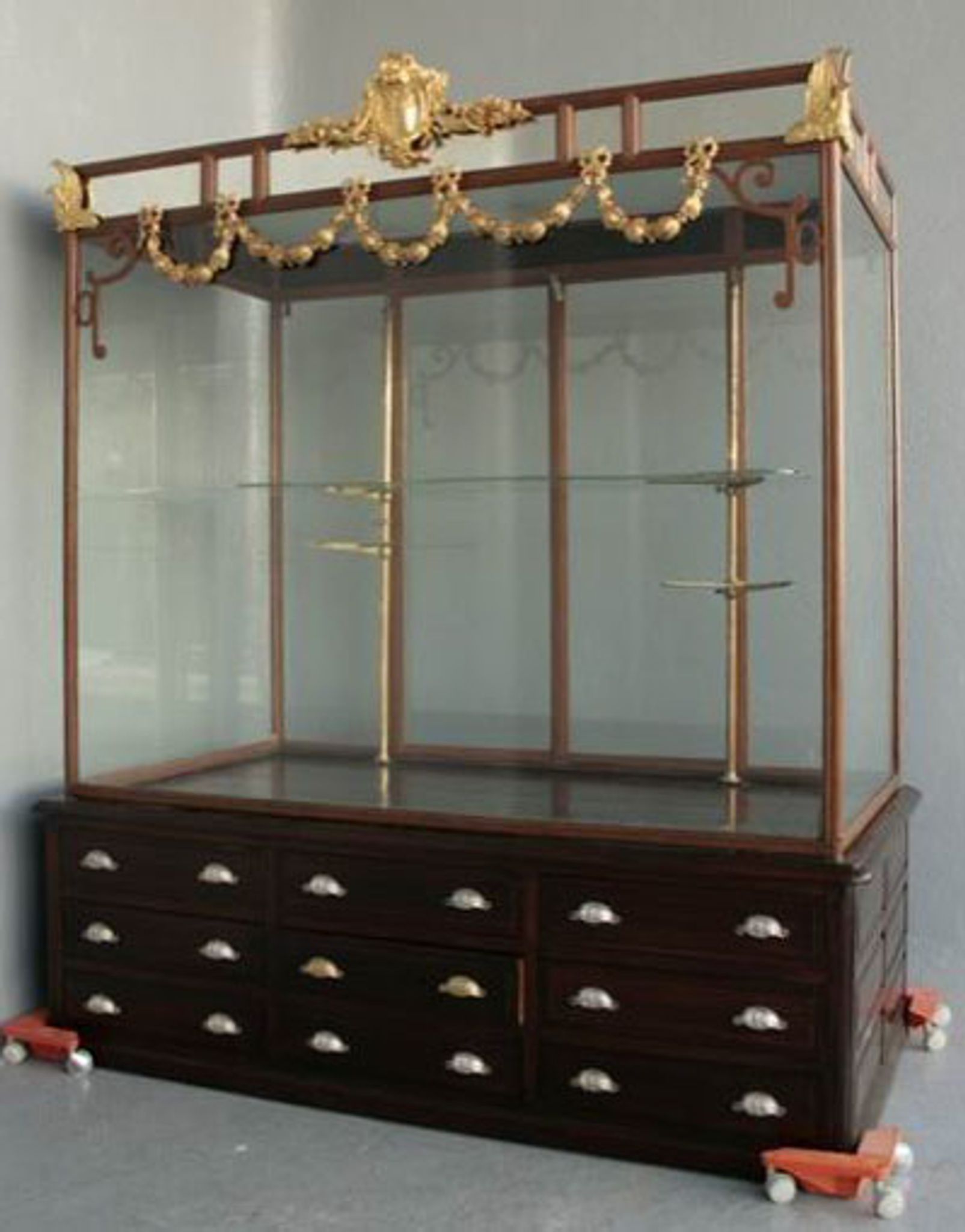 Importante Vitrine Napoléon III fonte bronze doré