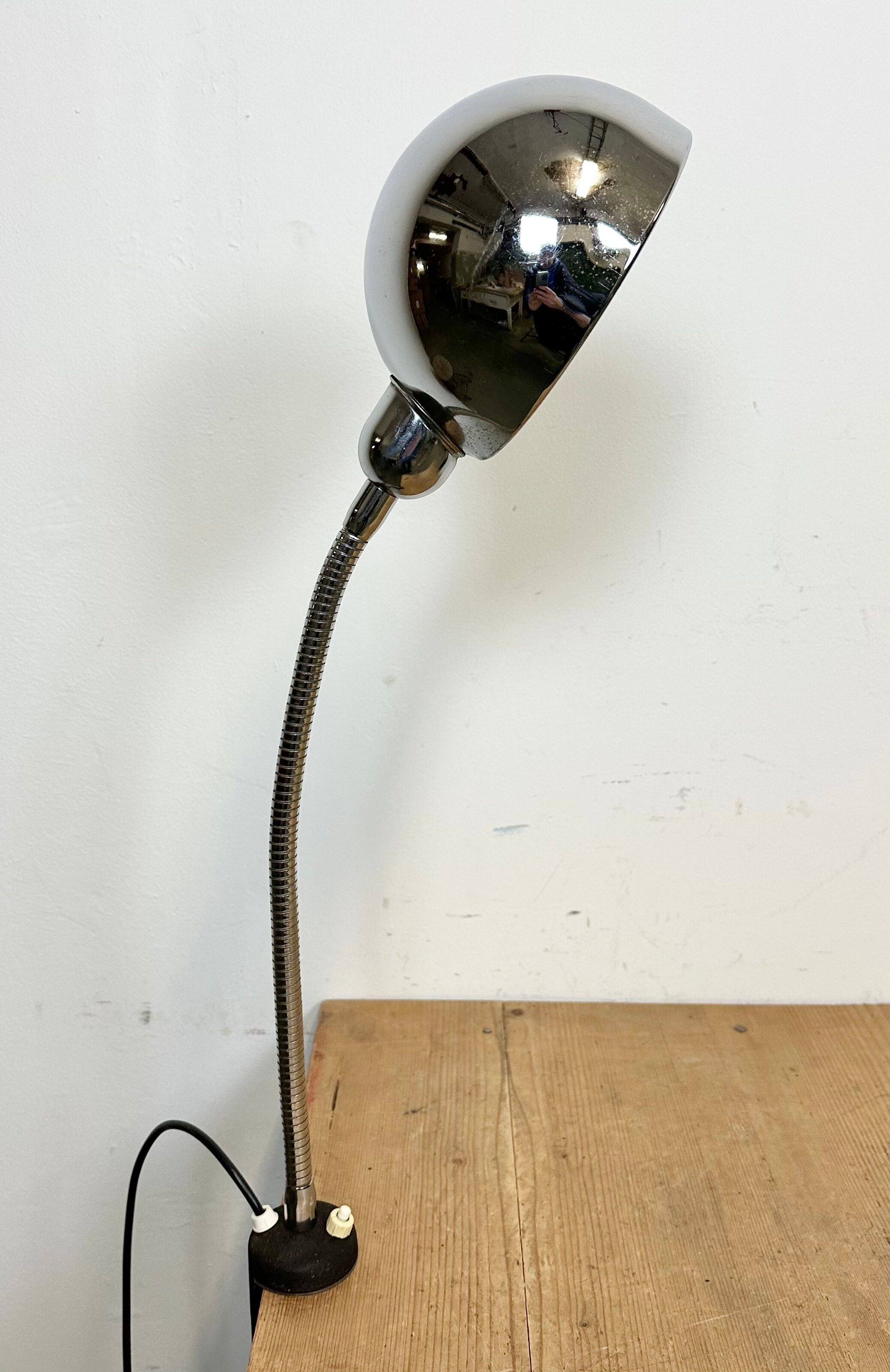 Vintage Chrome Italian Gooseneck Table Lamp, 1960s