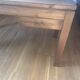 Grande table basse en teck massif avec 2 tiroirs traversants – Design intem