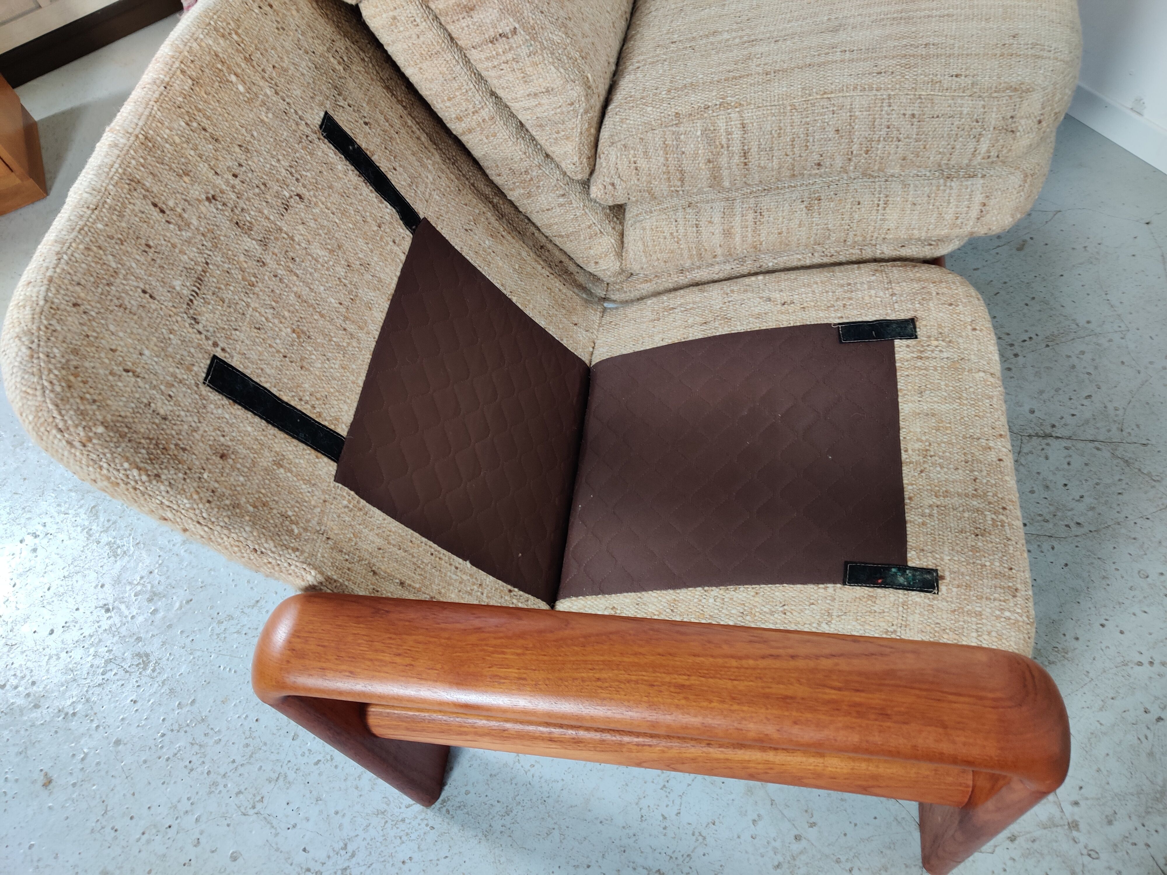 Scandinavian teak sofa Dyrlund , 60s/70s