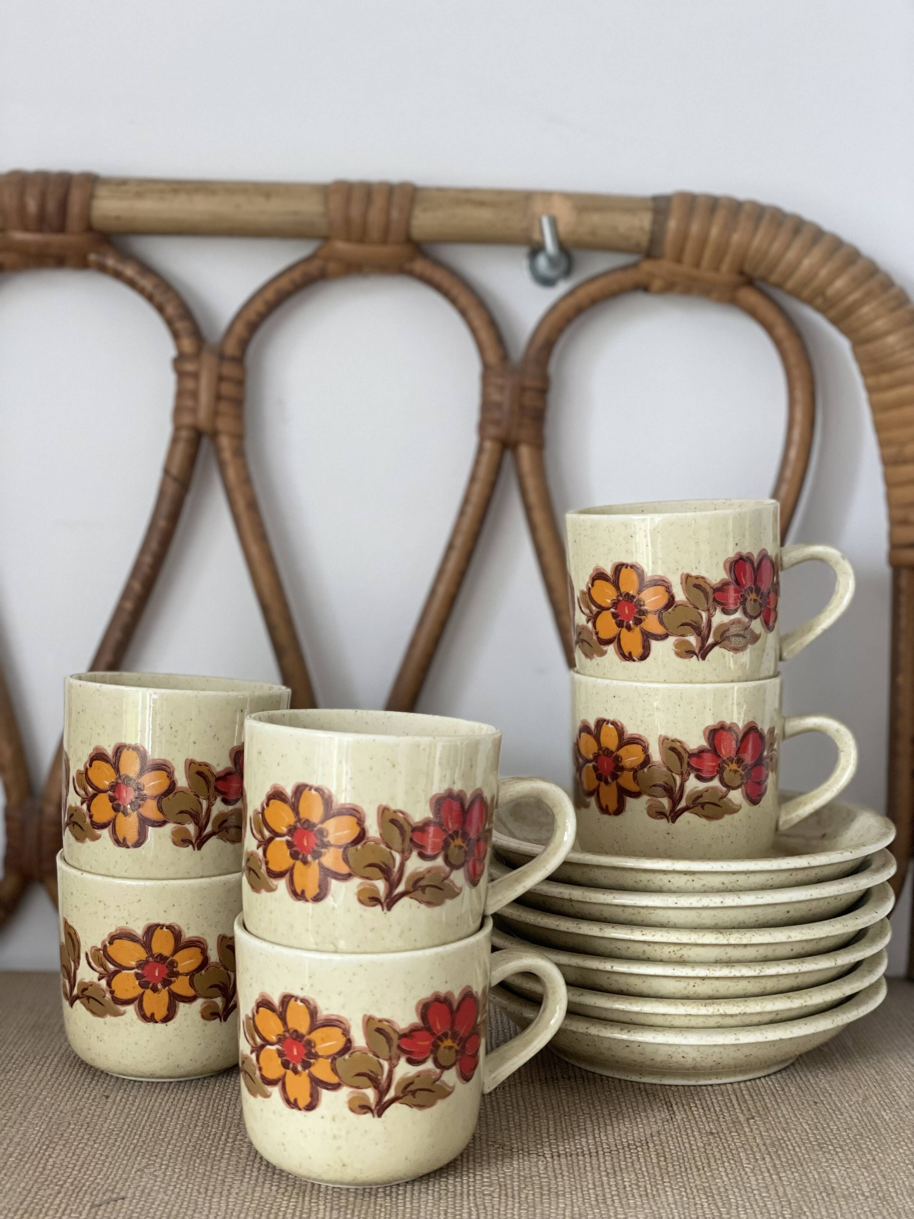 6 Weidmann Italian porcelain cups and saucers with floral design