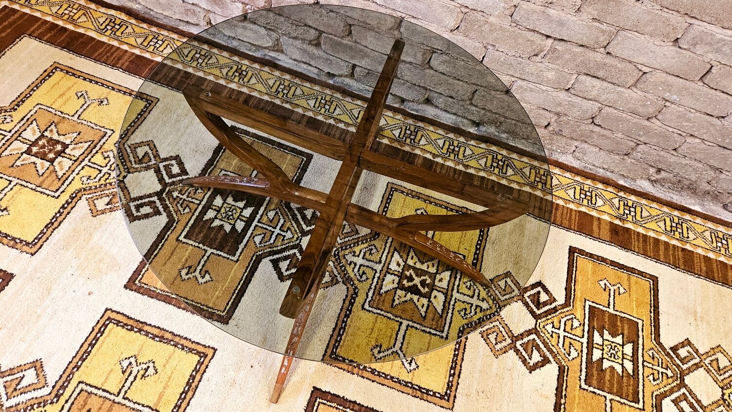 Vintage 1960s spider leg coffee table