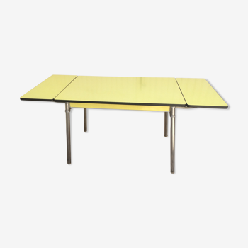 Table en formica jaune Plastilux avec rallonges années 50