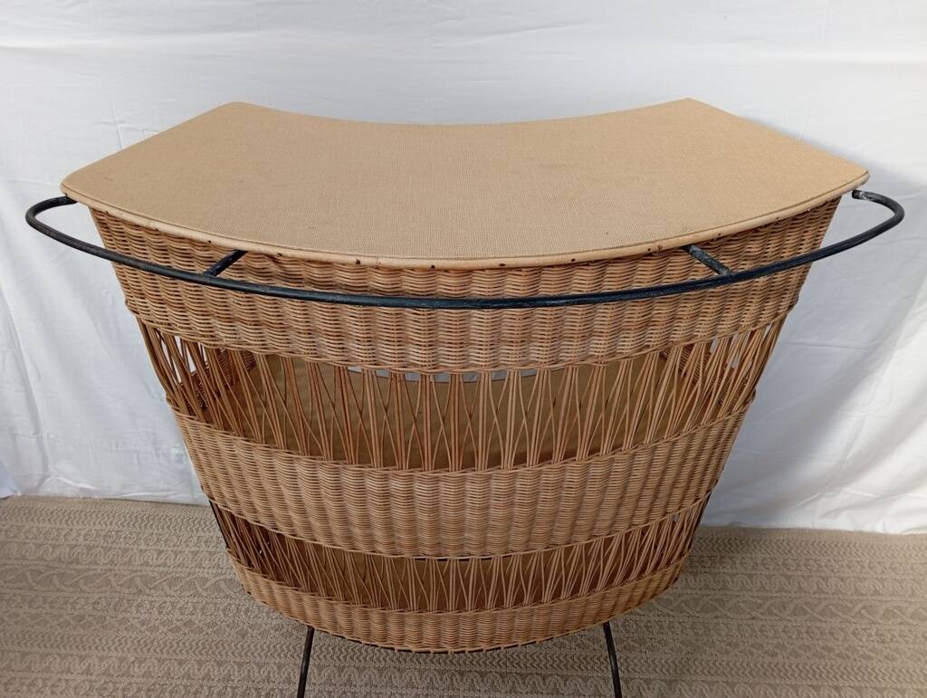 1960s rattan and metal bar counter