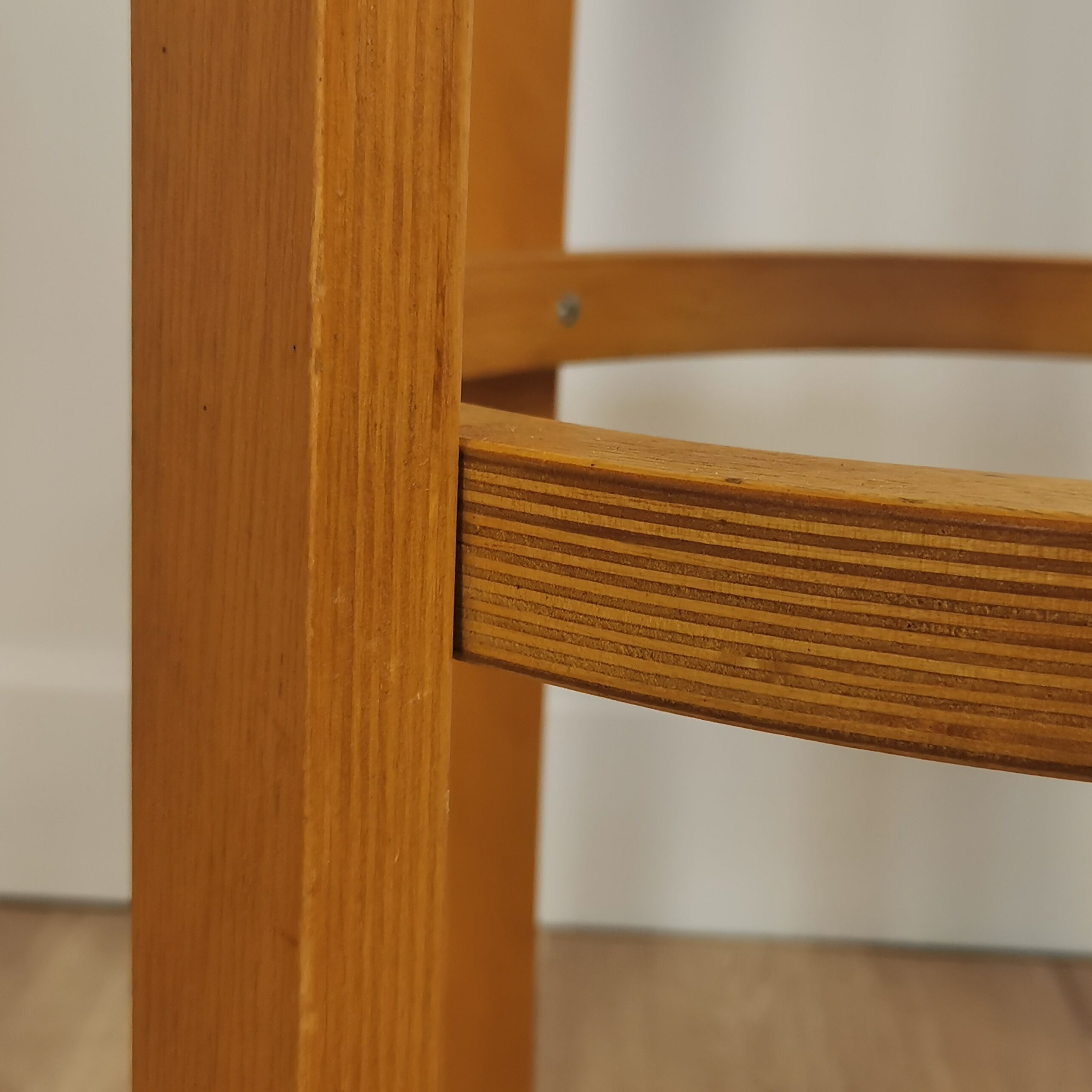 Laminated wooden stools