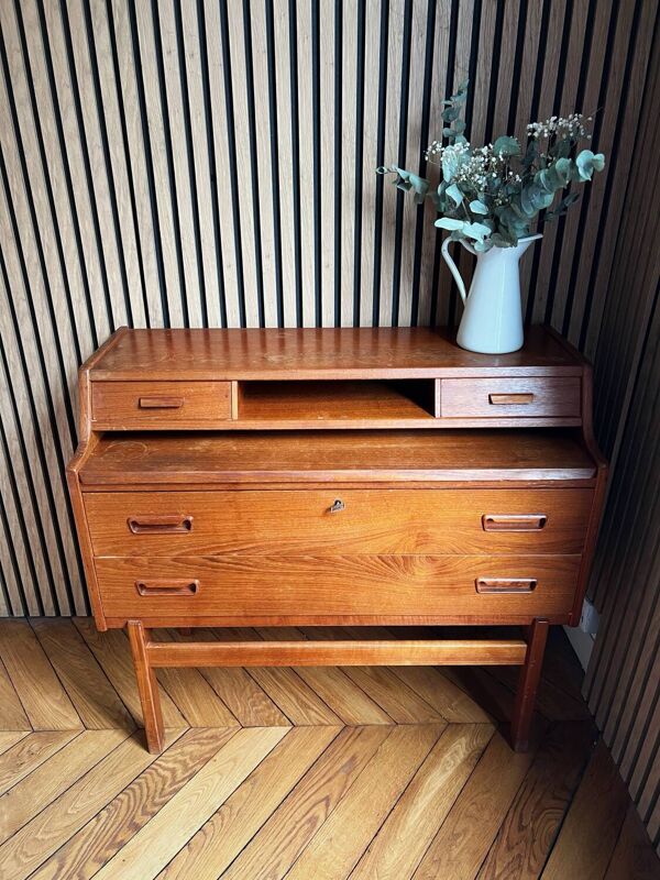 Bureau vintage / meuble de rangement vintage danois par Arne Wahl Iver
