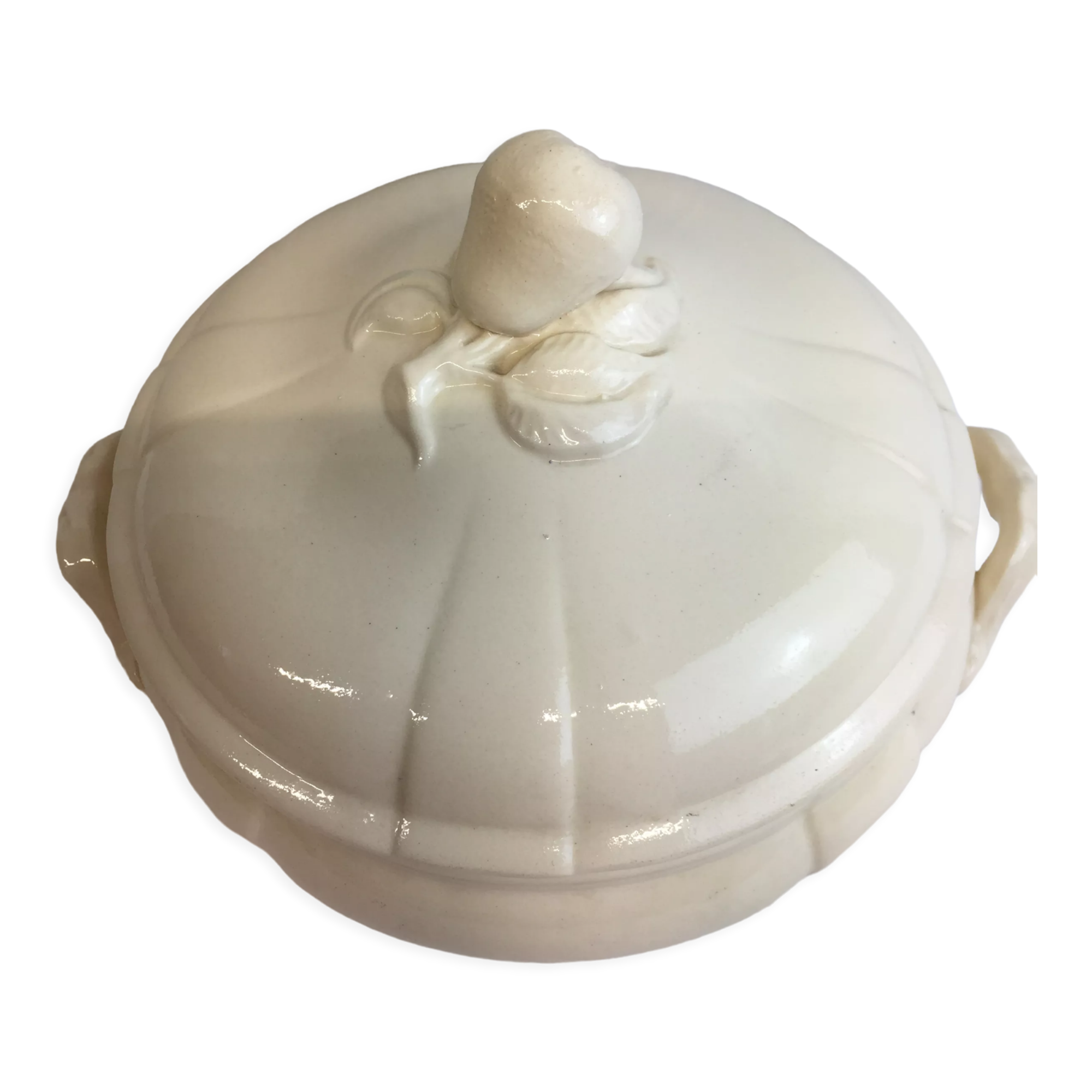 Soupière or vegetable color Ivory made in France Digoin Sarreguemines, 1920s