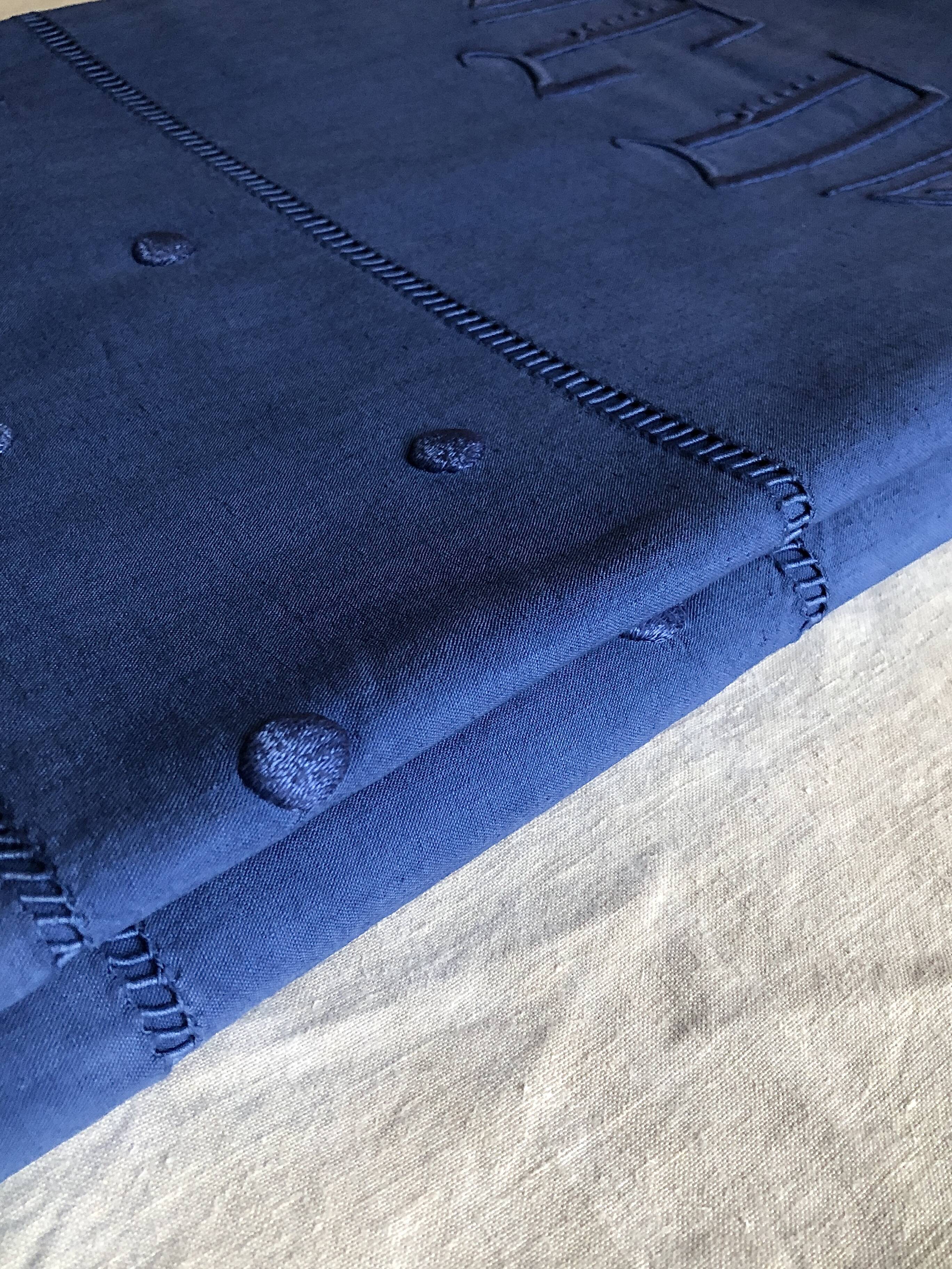 Vintage cloth in linen and cotton dyed in Mediterranean blue