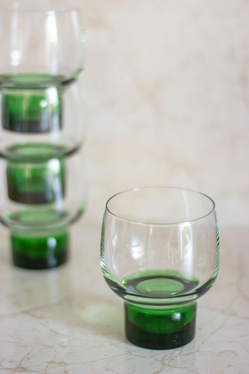 4 verres vintage pied large vert