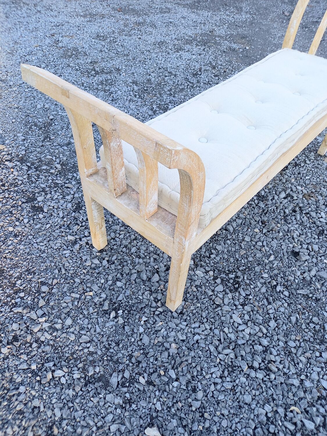 Bench garden of Ulysses e n mango tree 1m75