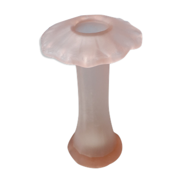 Mushroom-shaped vase in pink blown glass