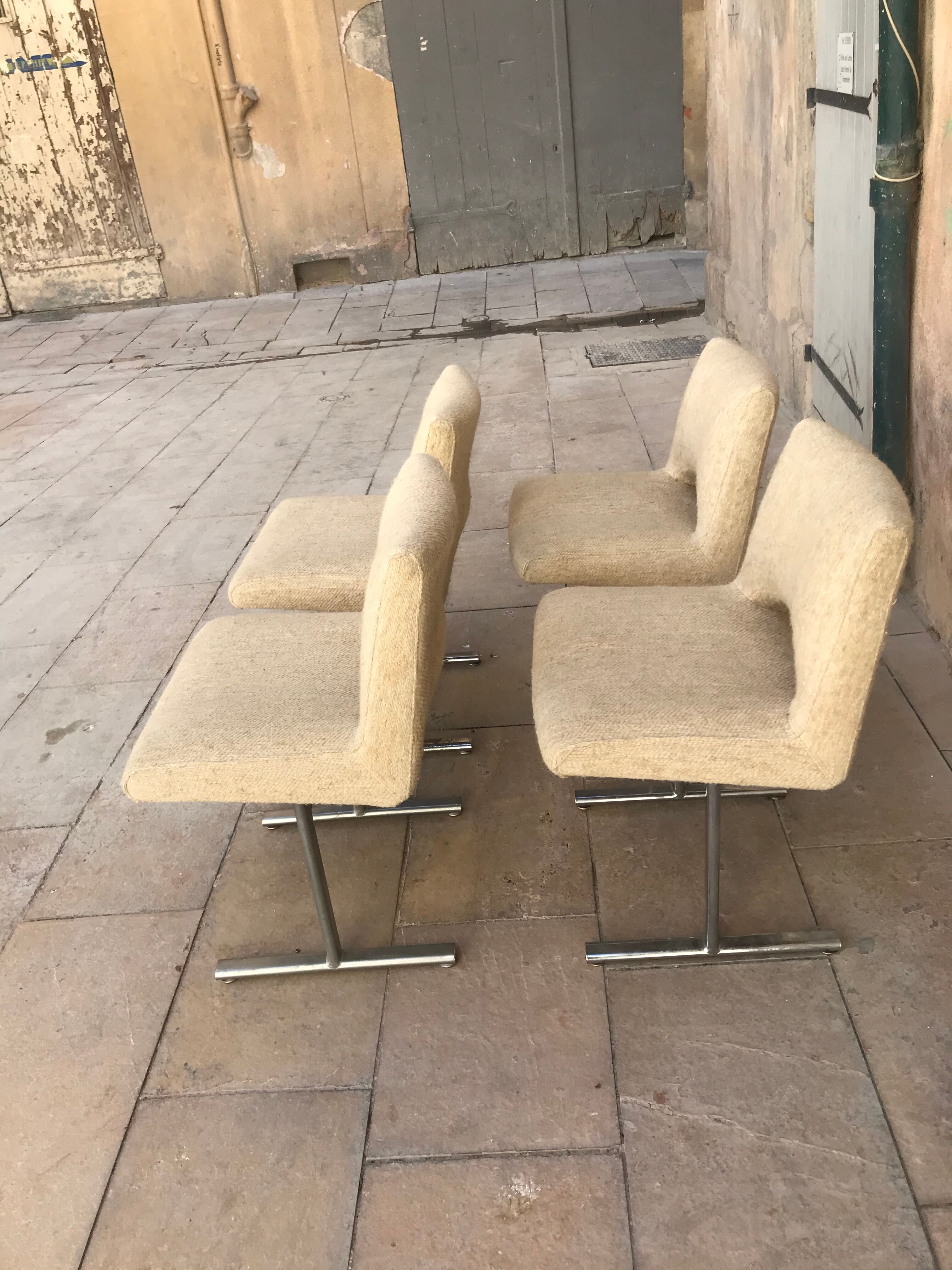 Georges Frydman's 4-chair in beige wool and m for EFA 1960