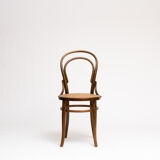 Chair No. 14 in curved wood and Fischel tanned seat