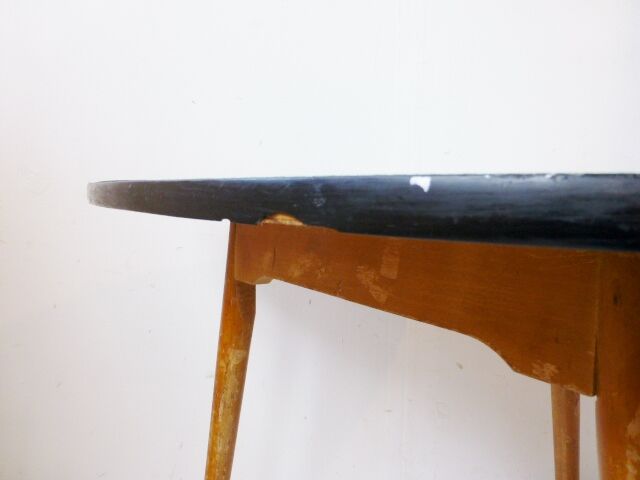 Tripod high table in pale green formica 1950 vintage 50's rockabilly