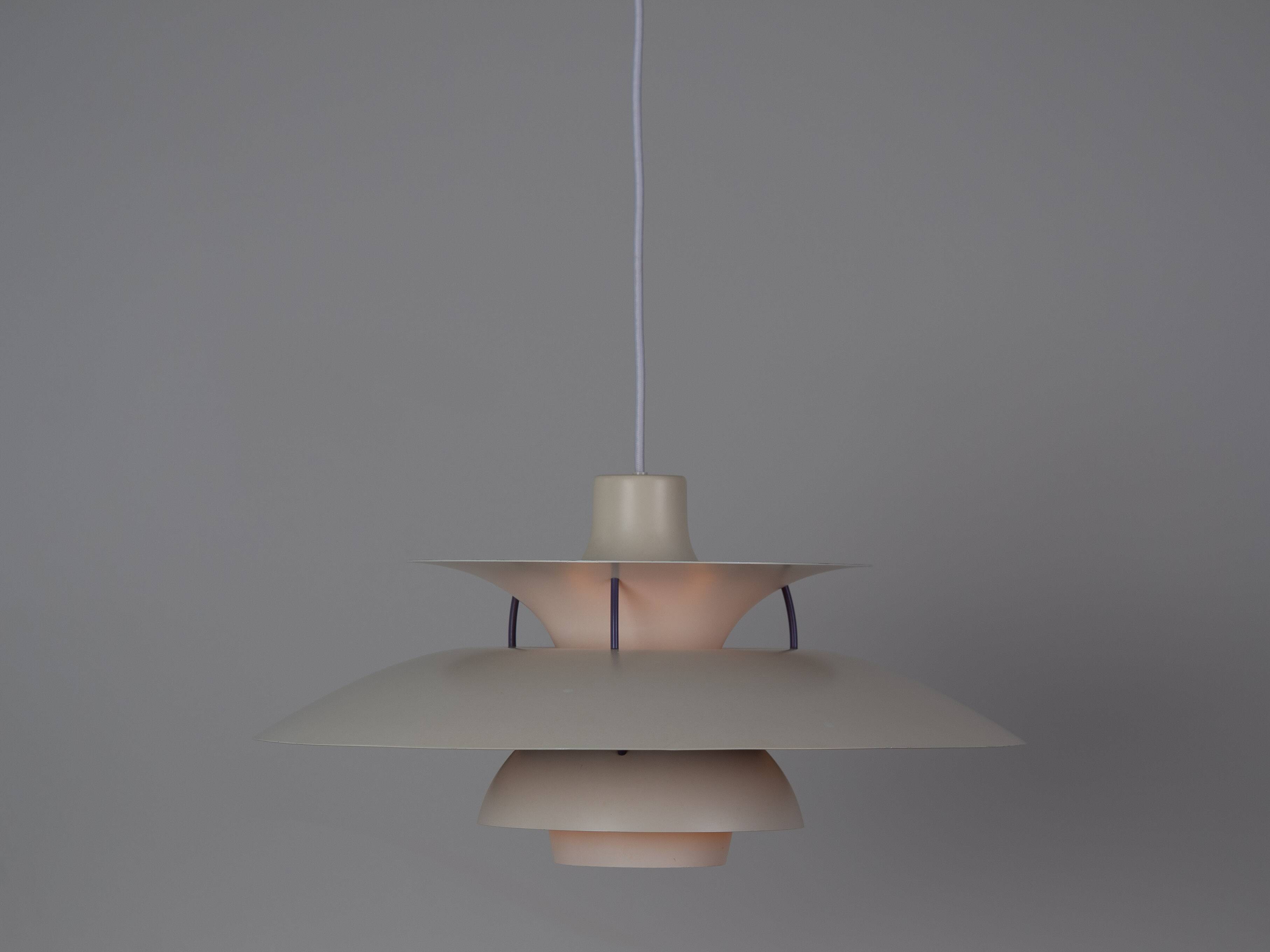 Vintage PH 5 pendant lamp by Poul Henningsen, Louis Poulsen, 1958