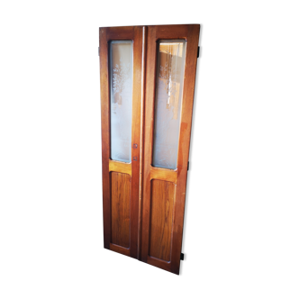 Pair of wheelhouse doors