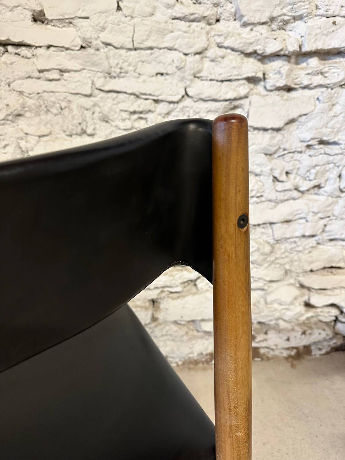 6 Scandinavian chairs by Aksel Bender 1960