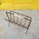 Scoubidou magazines rack