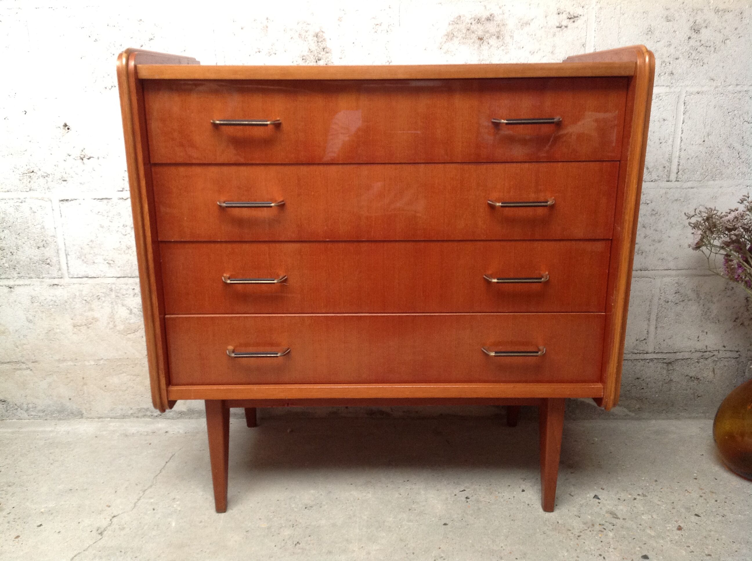 Vintage 60s chest of drawers