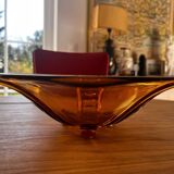 Art deco cup