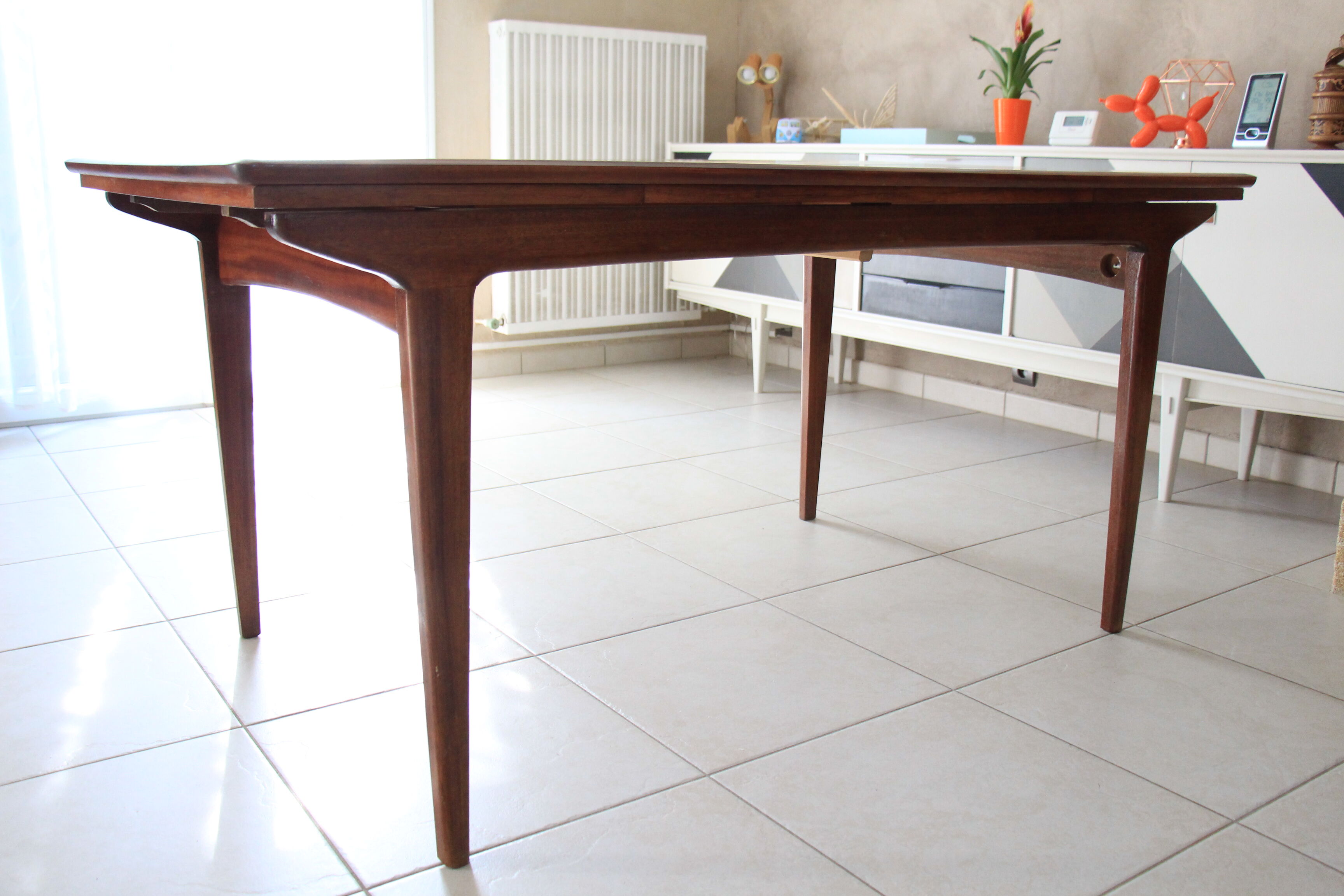 Extendable Scandinavian  table Rio rosewood