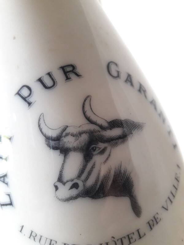 Bouteille lait publicitaire