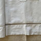 Drap ancien coton blanc brodé main