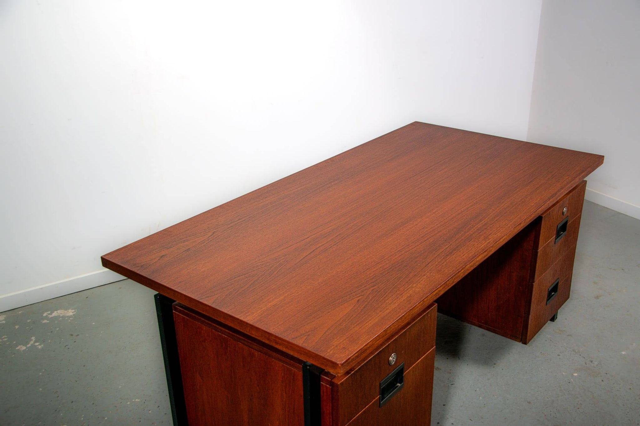Japan Series EU02 desk by Cees Braakman for Pastoe
