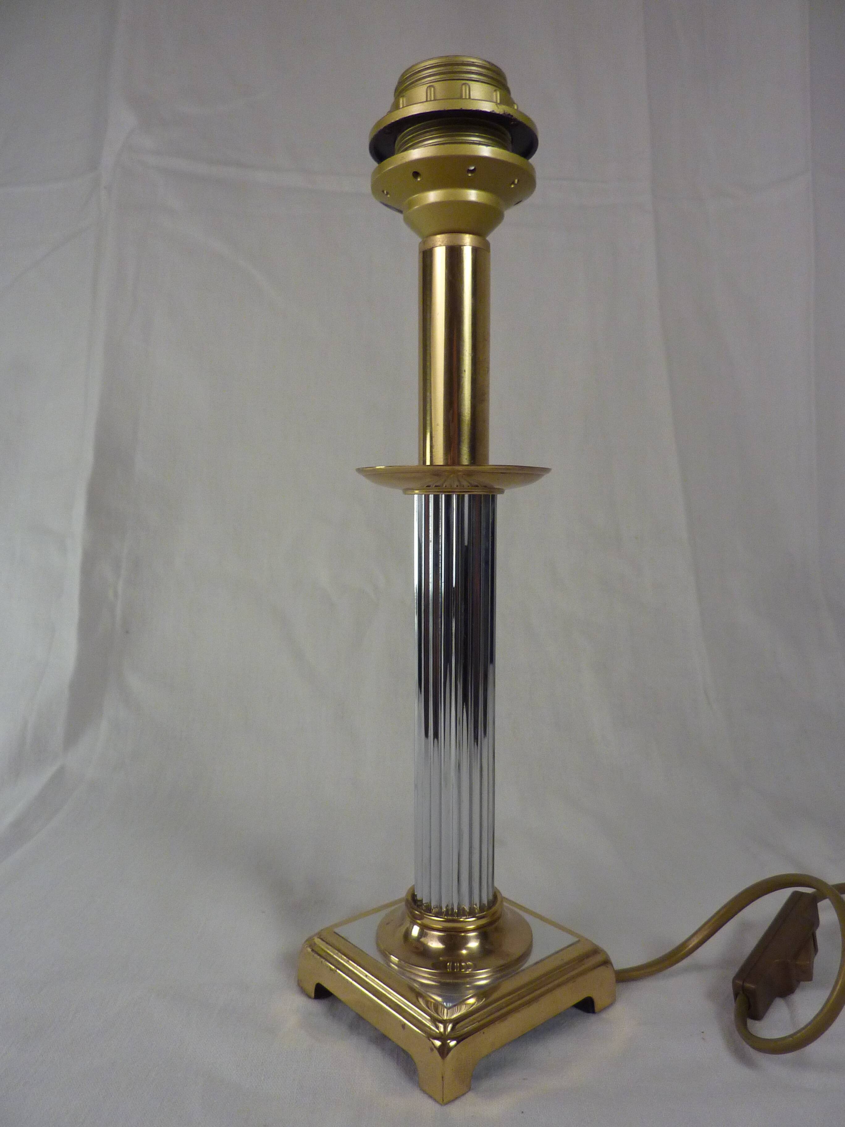 Pied lampe de table de la maison le Dauphin