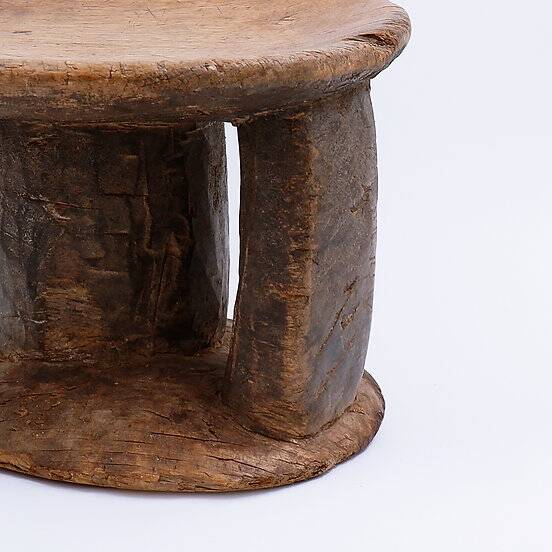 African tonga stool with handle