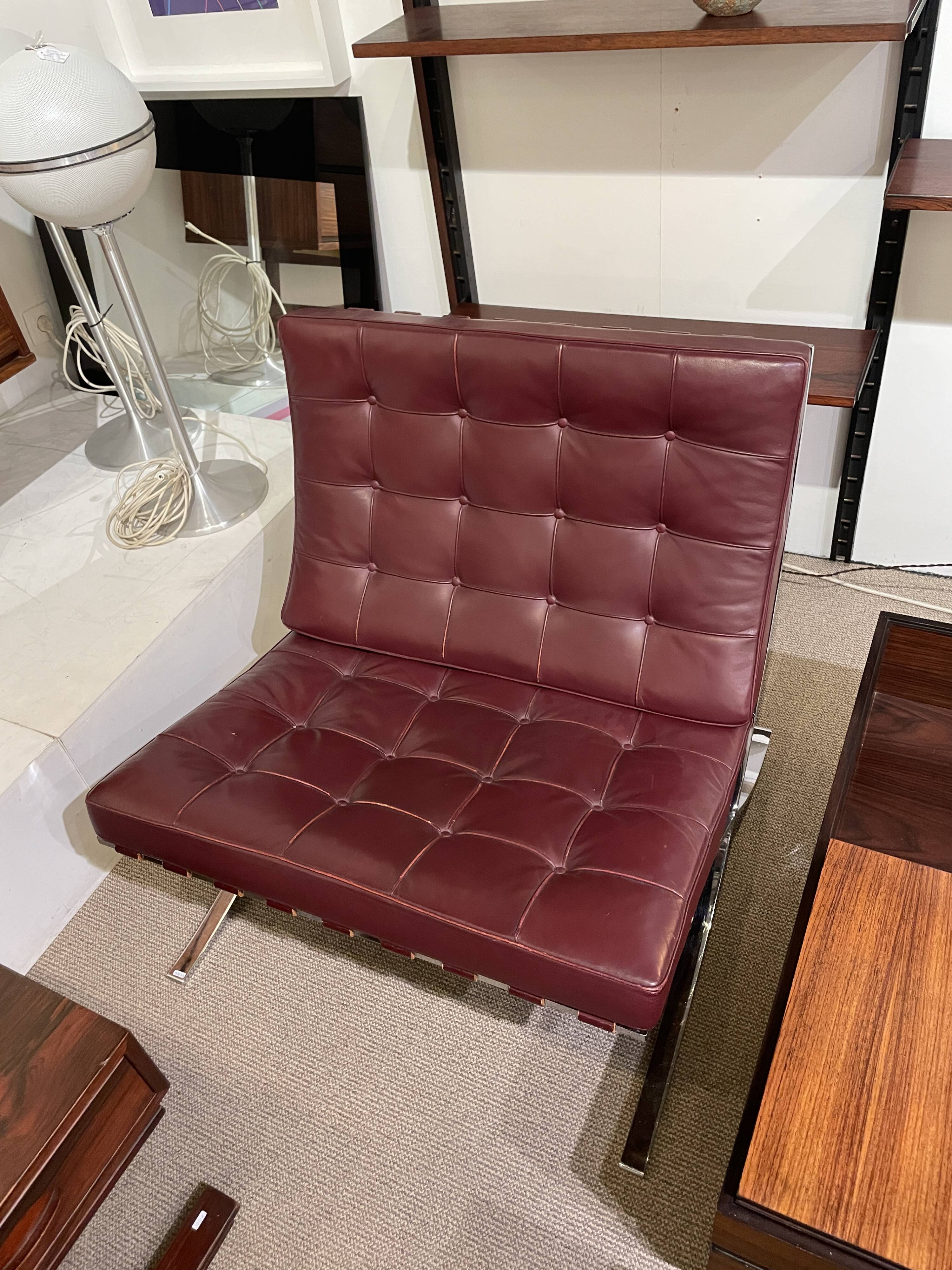 Paire de fauteuils Barcelona Ludwig Mies van der Rohe  Knoll.